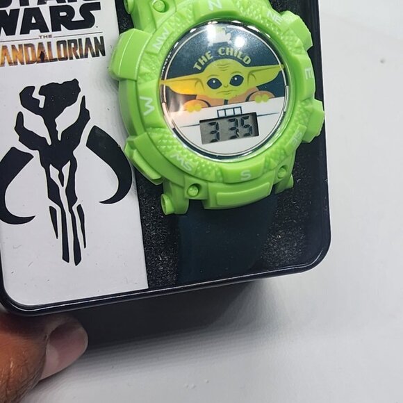 Brand New The Mandalorian "THE CHILD" Watch - Picture 4 of 4